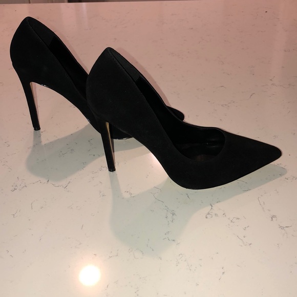 BRAND NEW STEVE MADDEN BLACK SUEDE HEELS - Picture 4 of 4